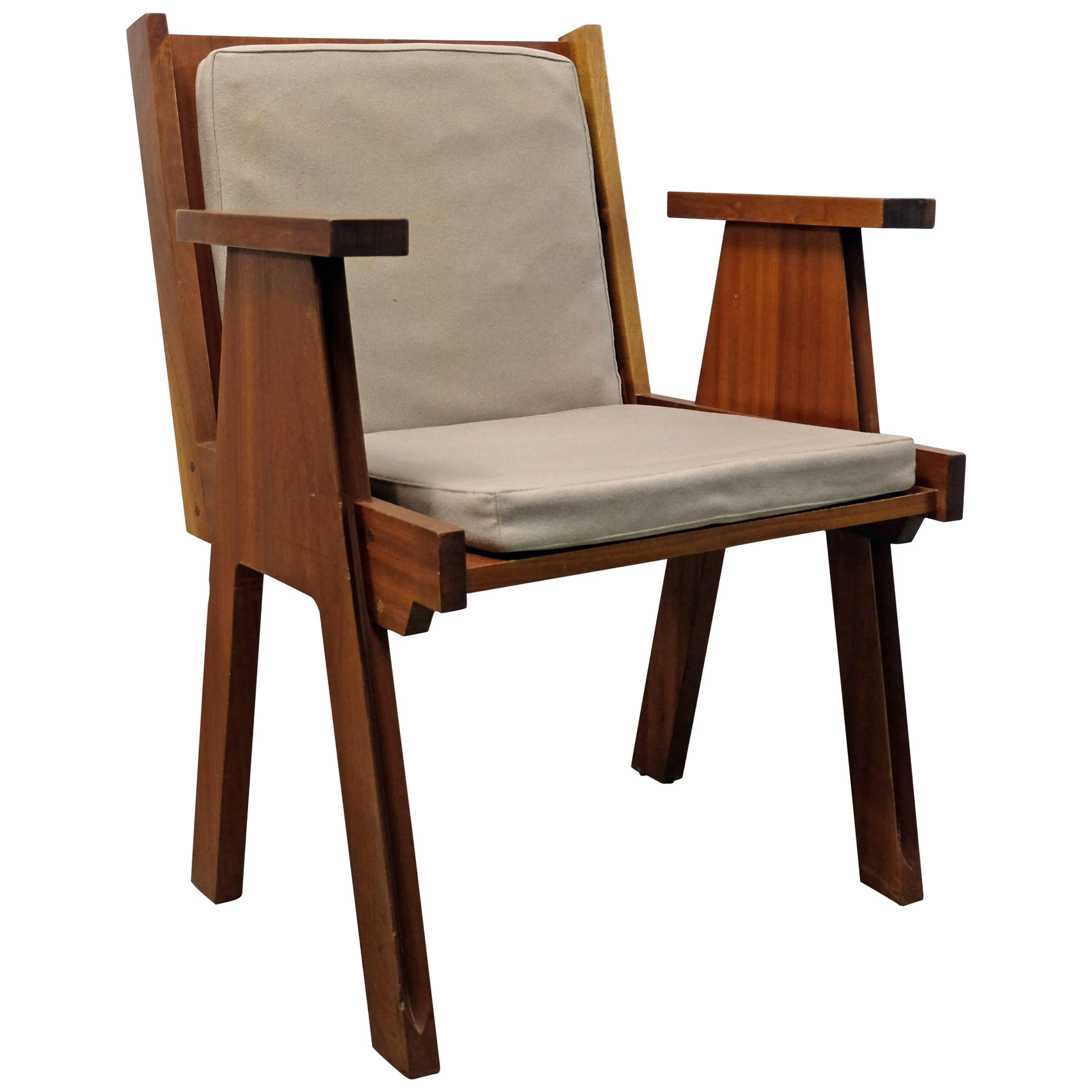 Chair by Angelo Mangiarotti for Club 44 in La-Chaux-de-Fonds, Switzerland For Sale