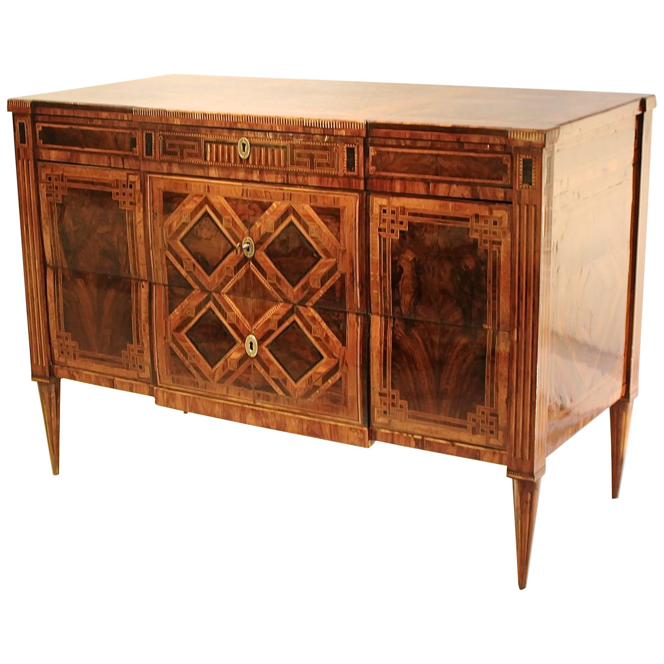 18th Century Louis XVI Chest of Drawers in Walnut Marquetry, Naples, Italy