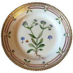 Royal Copenhagen Flora Danica Salad Plate no. 3573 / 621