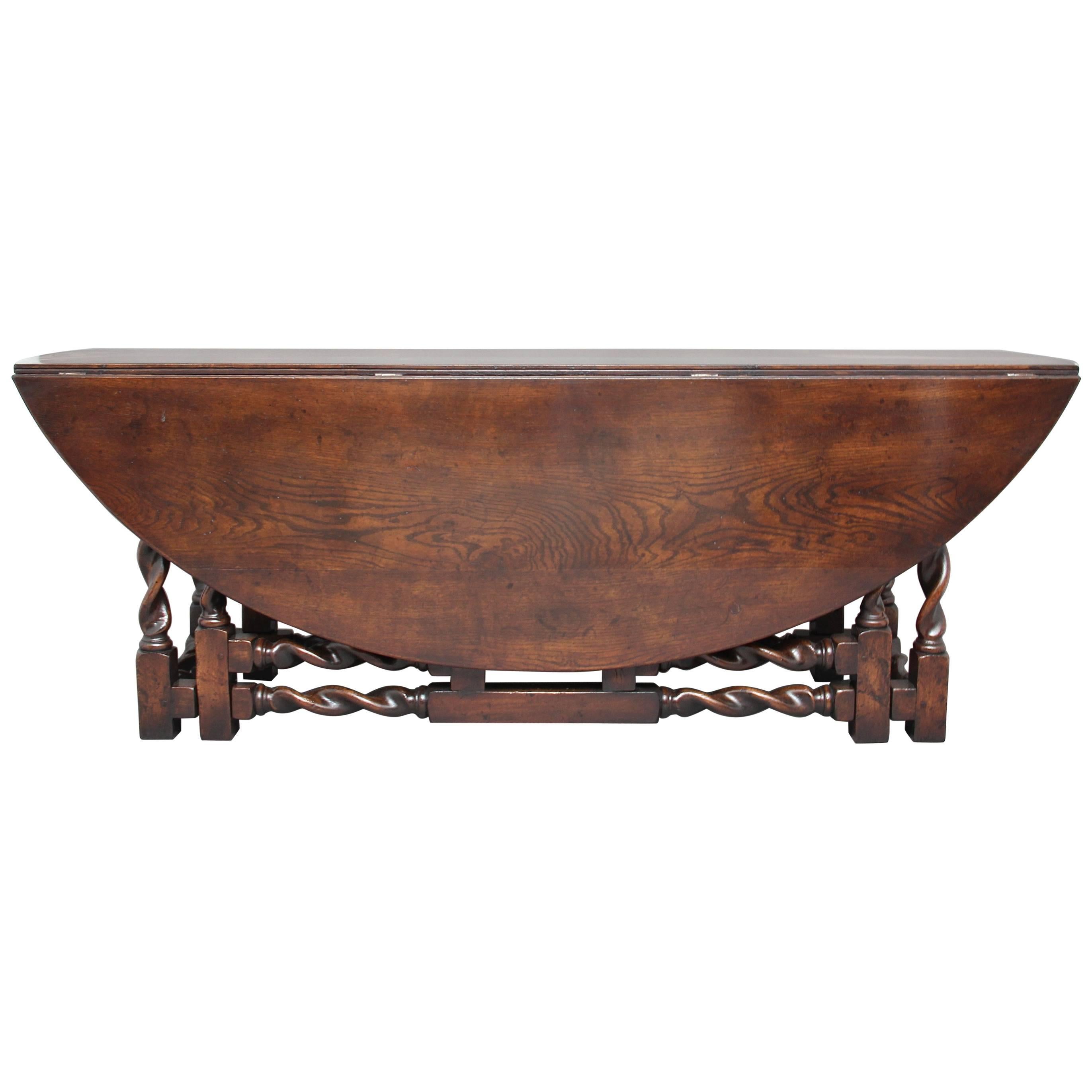 Mid-20th Century Oak Gateleg Table For Sale