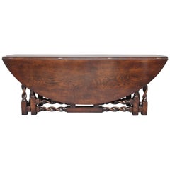Antique Mid-20th Century Oak Gateleg Table