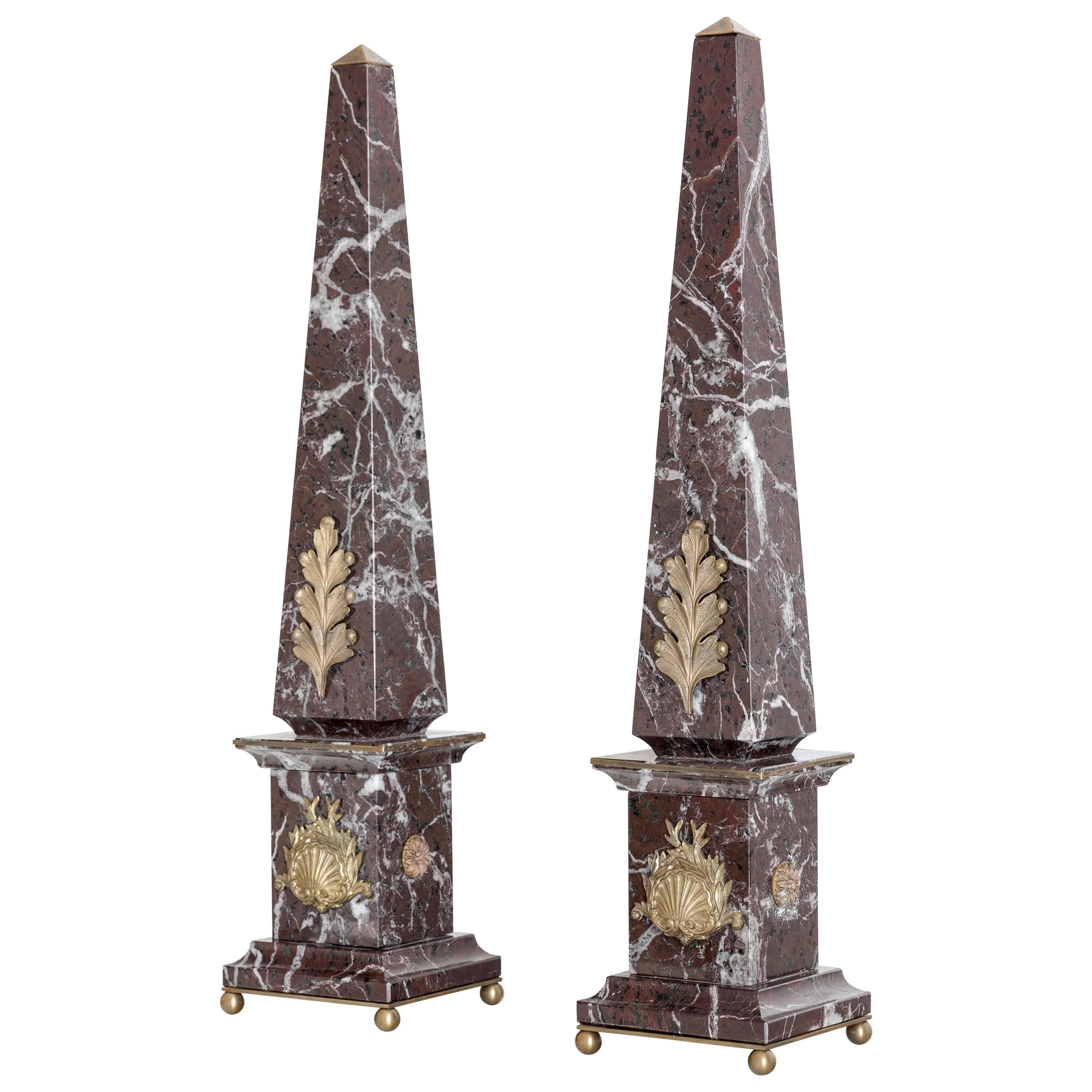 Pair of Italian Red Marble and Bronze Obelisks "Acanthus", Limited Edition, 2017
