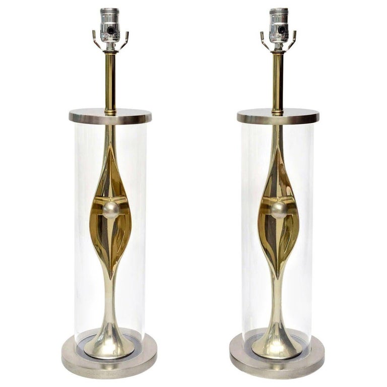 Laurel Sculptural Silver, Brass and Lucite Lamps Mid-Century Modern Lamps Pair  For Sale