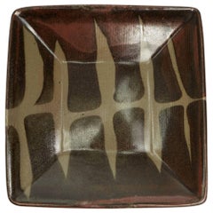 Ray Finch Winchcombe Studio Pottery Square Dish, 20th Century