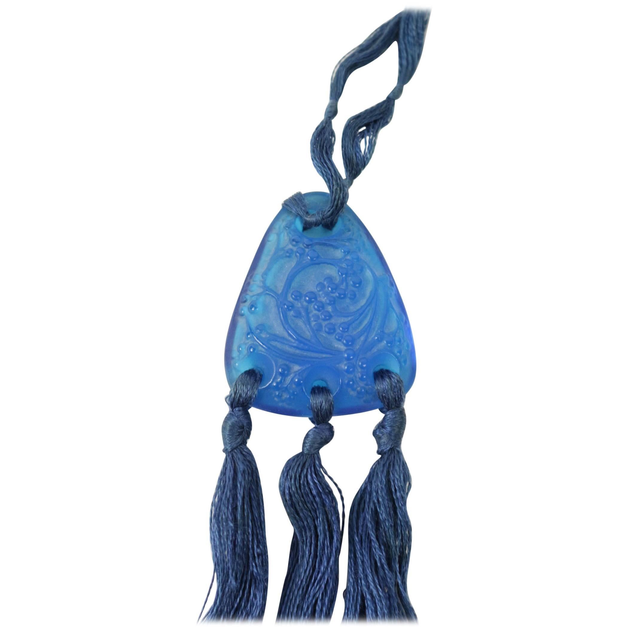 René Lalique Blue Pendant "Graines"