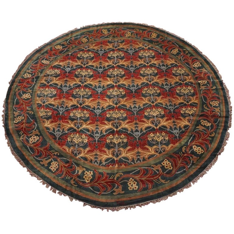 Round William Morris Inspired Rug For Sale at 1stDibs