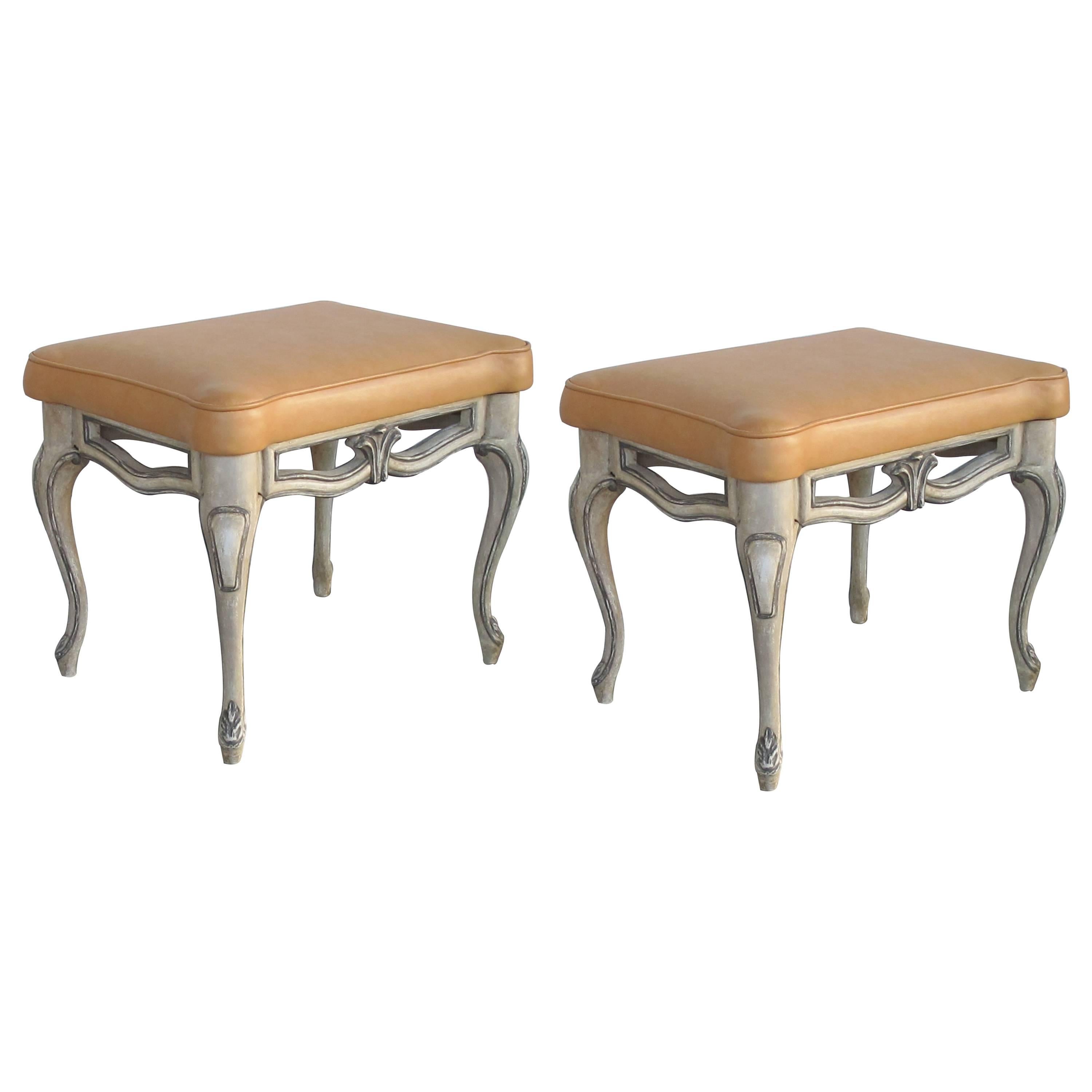 Gracefully-Shaped Pair of French Rococo Style Gray Painted Stools