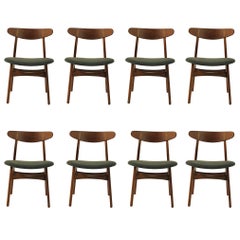 1950s Set of Eight Hans Wegner Dining Chairs CH30 in Oak, Teak and Green Fabric