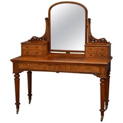 Coiffeuse victorienne de qualité en noyer