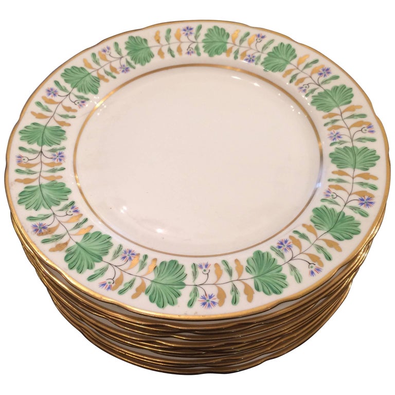 Vintage Dinner Plates For Sale 5