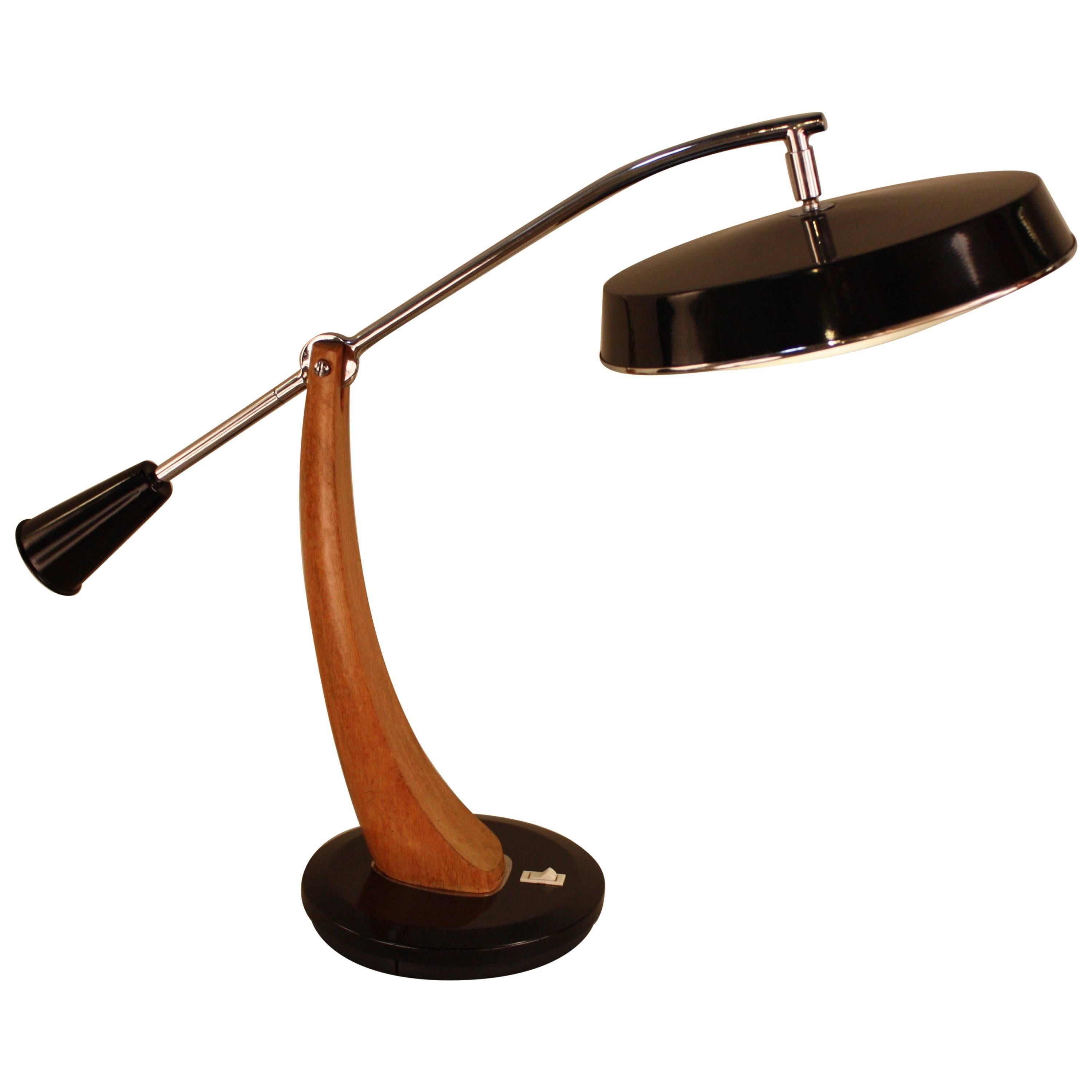 Spanish Fase Adjustable Arm Desk Lamp