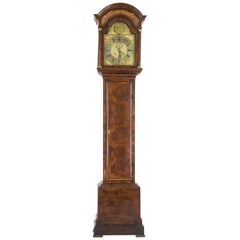 Ancienne horloge de parquet John Crucefix de Londres:: 1720 Horloge à long boîtier