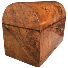 Used Great Shape & Color, English 19th Century Tea Caddy in Burl Walnut with Dome Top
