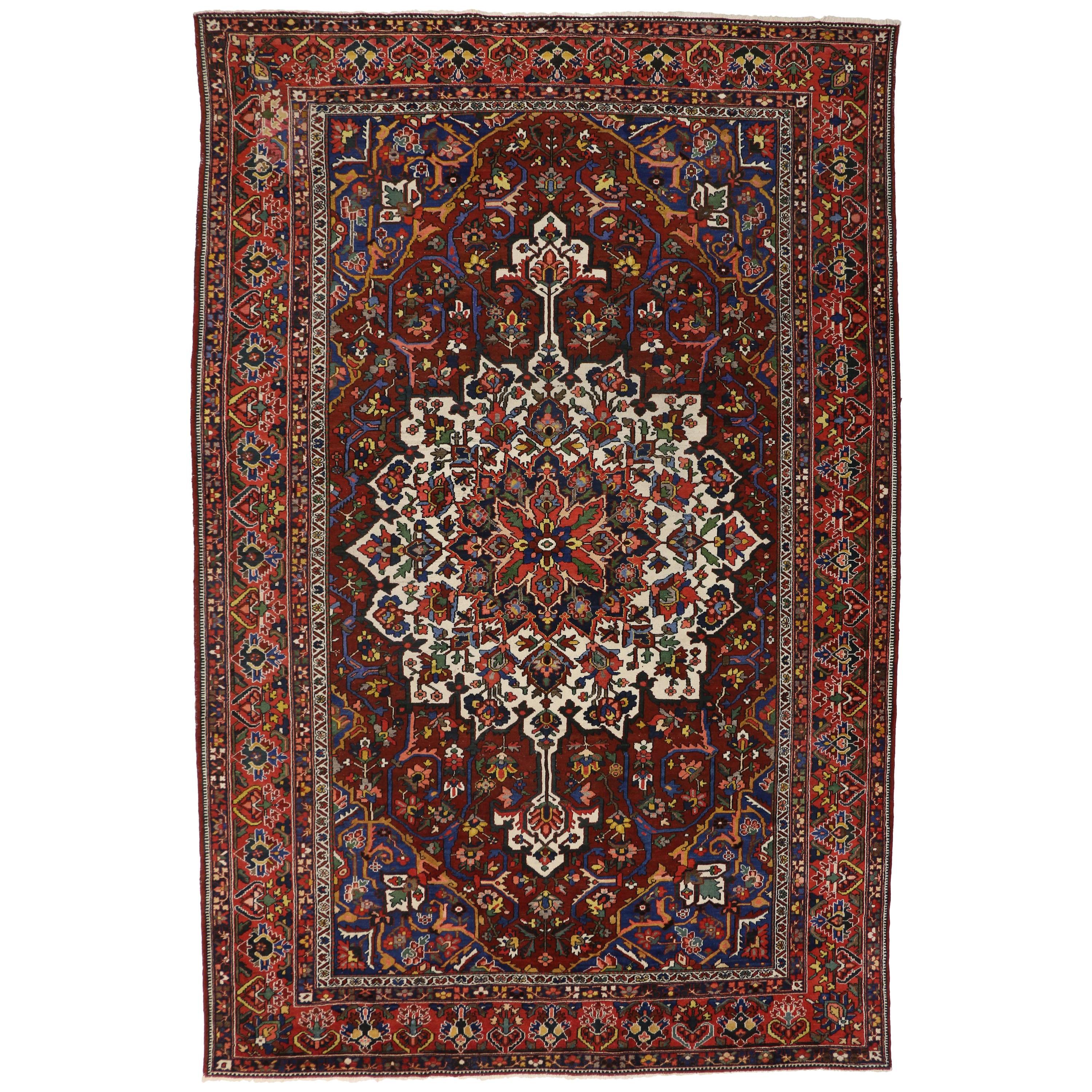 Antiker persischer Bakhtiari-Teppich im traditionellen modernen Stil