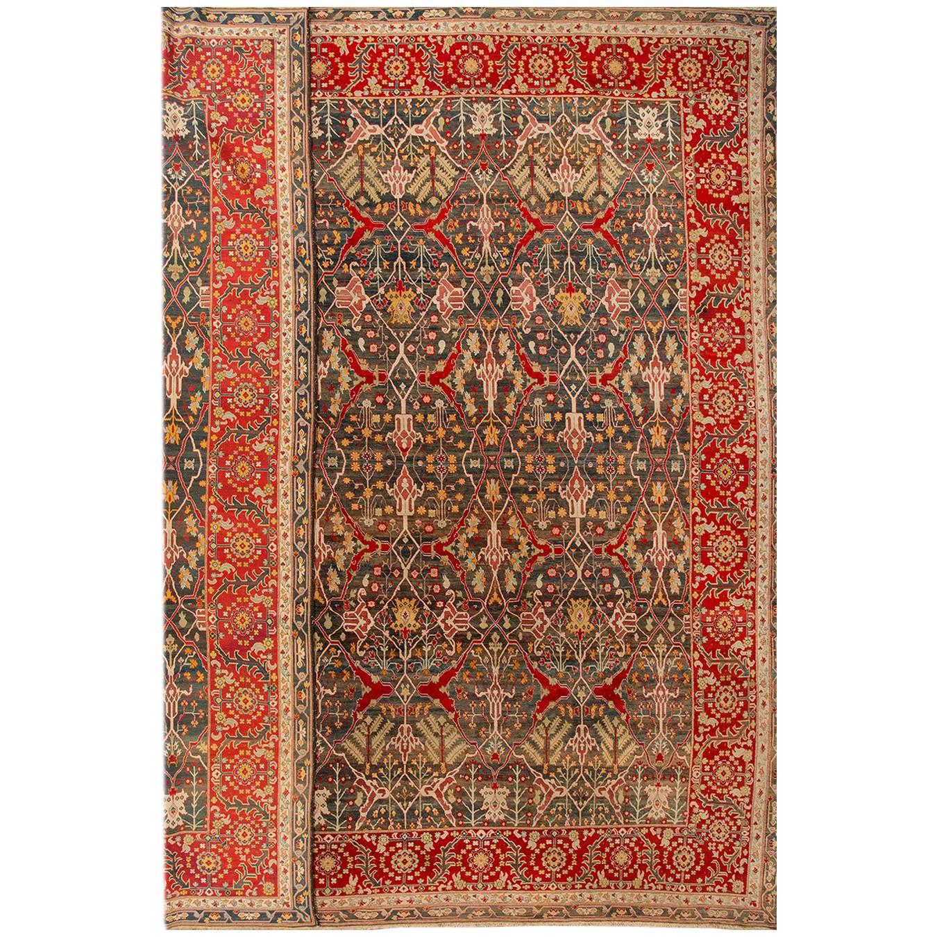 Exceptional late 19th century Indian Agra carpet with a multicolored field (visible notes of red, oxidized blue). Measures: 14.10 x 17.07.