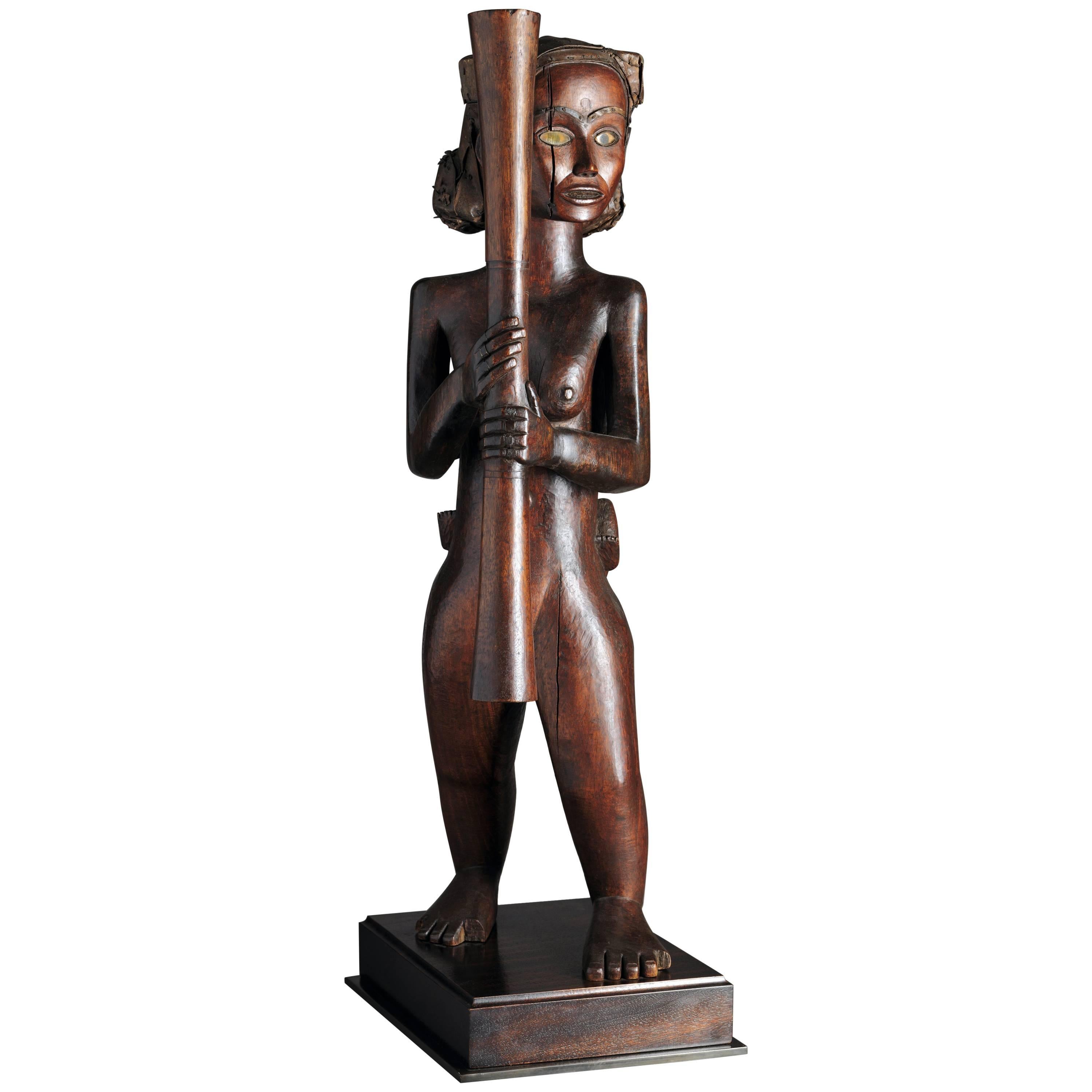 Mother and Child Sculpture, Cameroon, Mabea, 1920-1930, Provenance Ratton