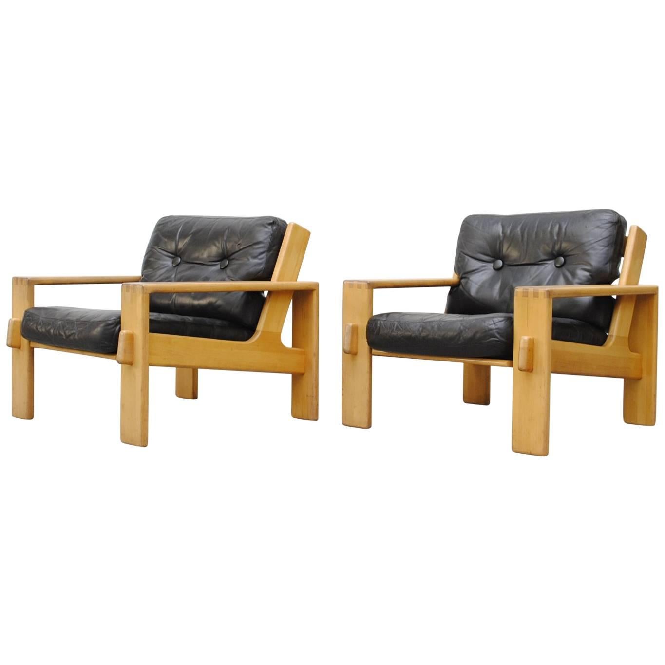 Pair of Finnish "Bonanza" Lounge Chairs