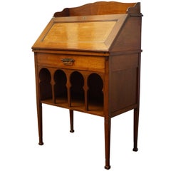 Lovely Art Nouveau Mahogany Ladies Desk with Satinwood Inlay, circa 1900