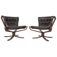 Pair of Midcentury Falcon Chairs in Chocolate Leather by Sigurd Ressell