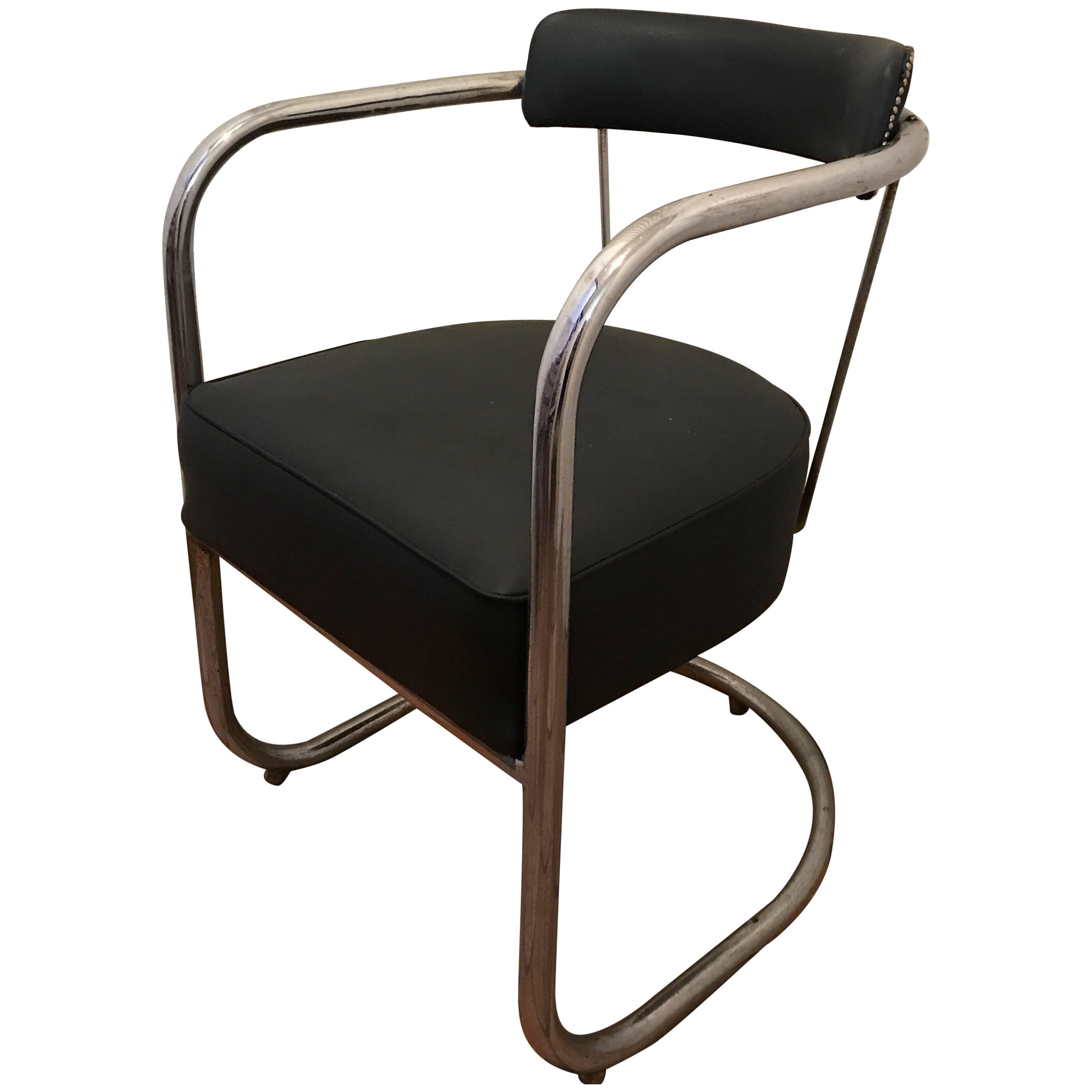 Nr 33 Thonet Steel Chroom Chair Hans and Wassily Luckhardt by Mucke-Melder For Sale