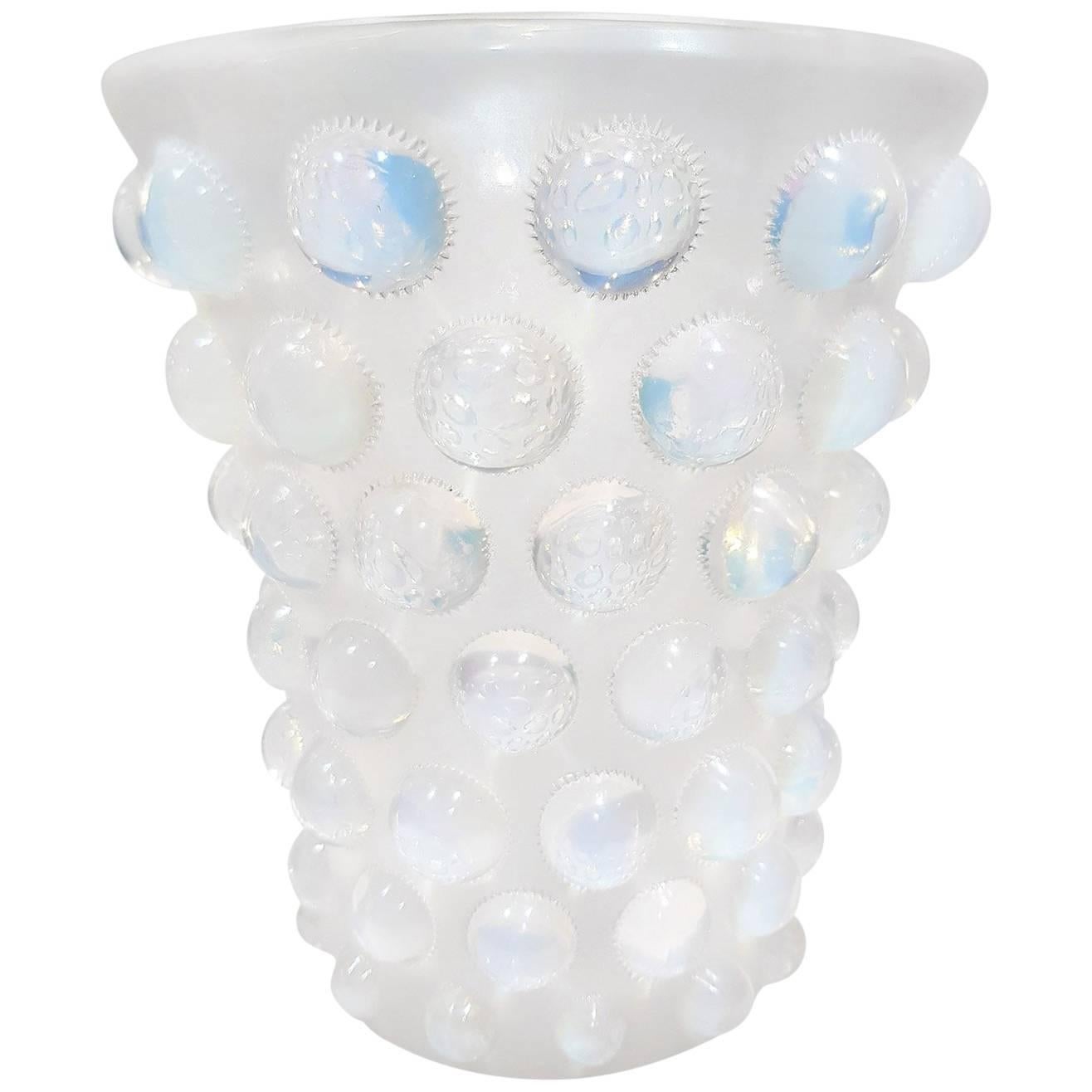 'Bammako', an Art Deco Opalescent Glass Vase by Rene Lalique For Sale