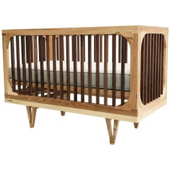 Harrison 3 in 1 Crib, Toddler Bed and Daybed Heirloom Nursery Furniture Set