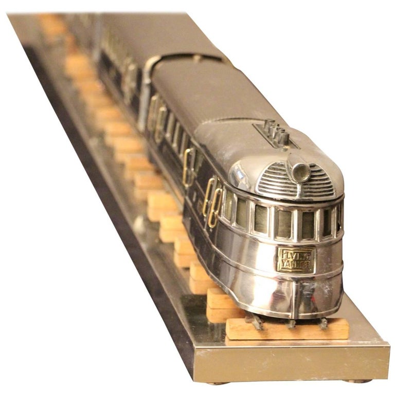 Mid Century Polished Aluminium Train Model Table Lamp With Led Midcentury Polished Aluminium Train Model Table Lamp With Led Lights