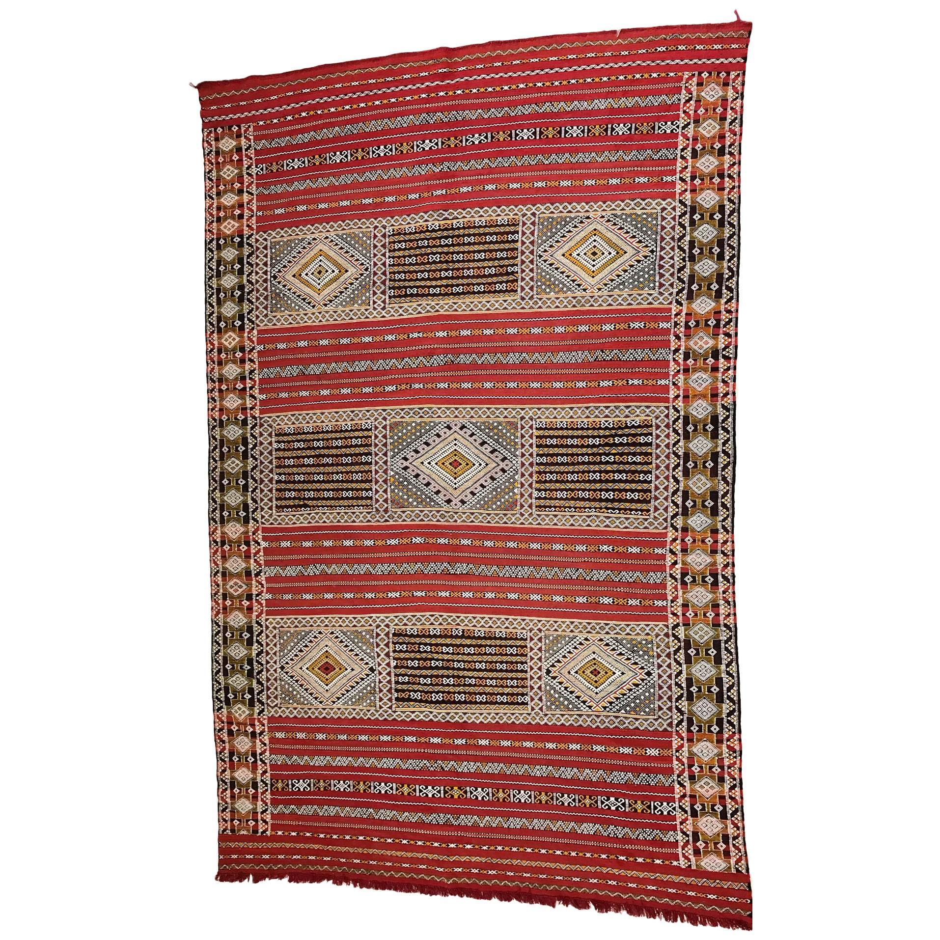 Marokkanischer handgefertigter Kelim-Teppich