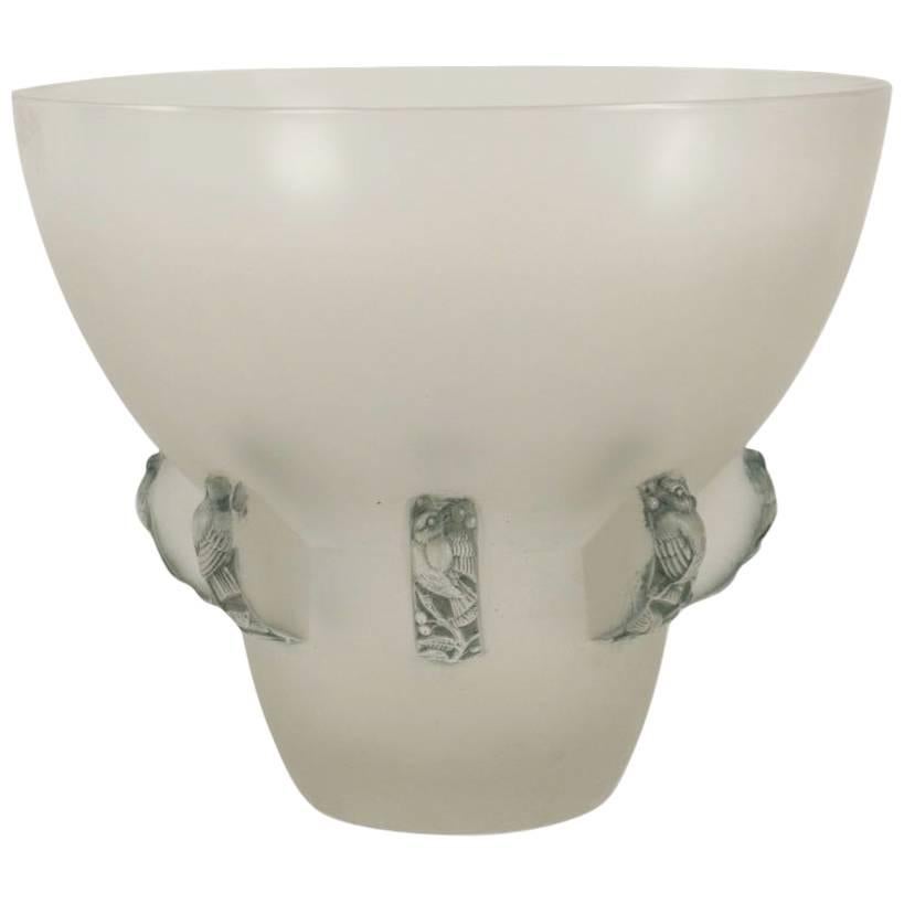 René Lalique Vase" Carthage" For Sale