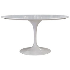 Iconic Knoll Tulip Table by Eero Saarinen, All White Pristine Condition