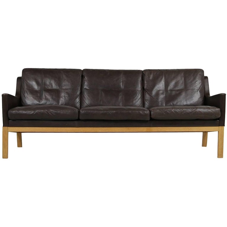 1960s Kai Lyngfeldt Larsen Oak & Leather Lounge Sofa Dark Brown Soren Willadsen For Sale