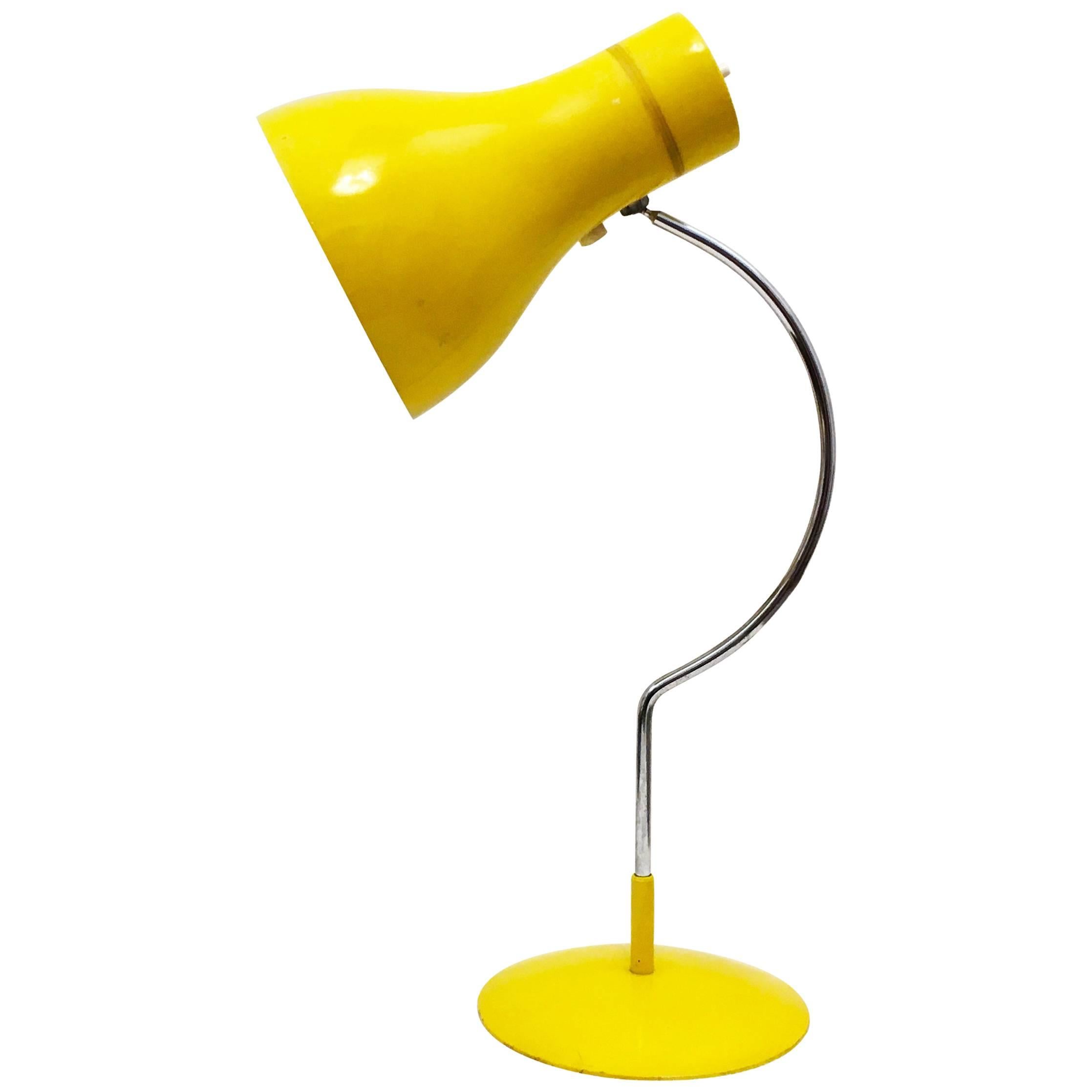 Lampe de bureau jaune du milieu du siècle dernier de Josef Hurka pour Napako