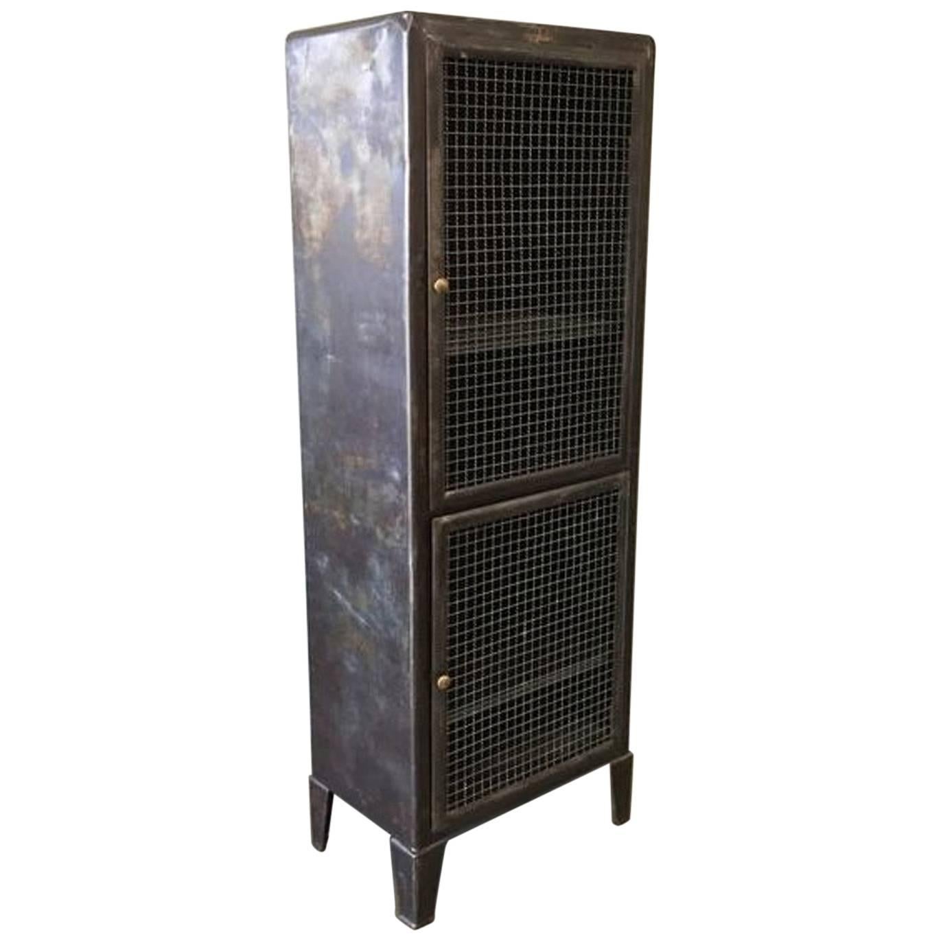 Metal Industrial Doctors Cabinet