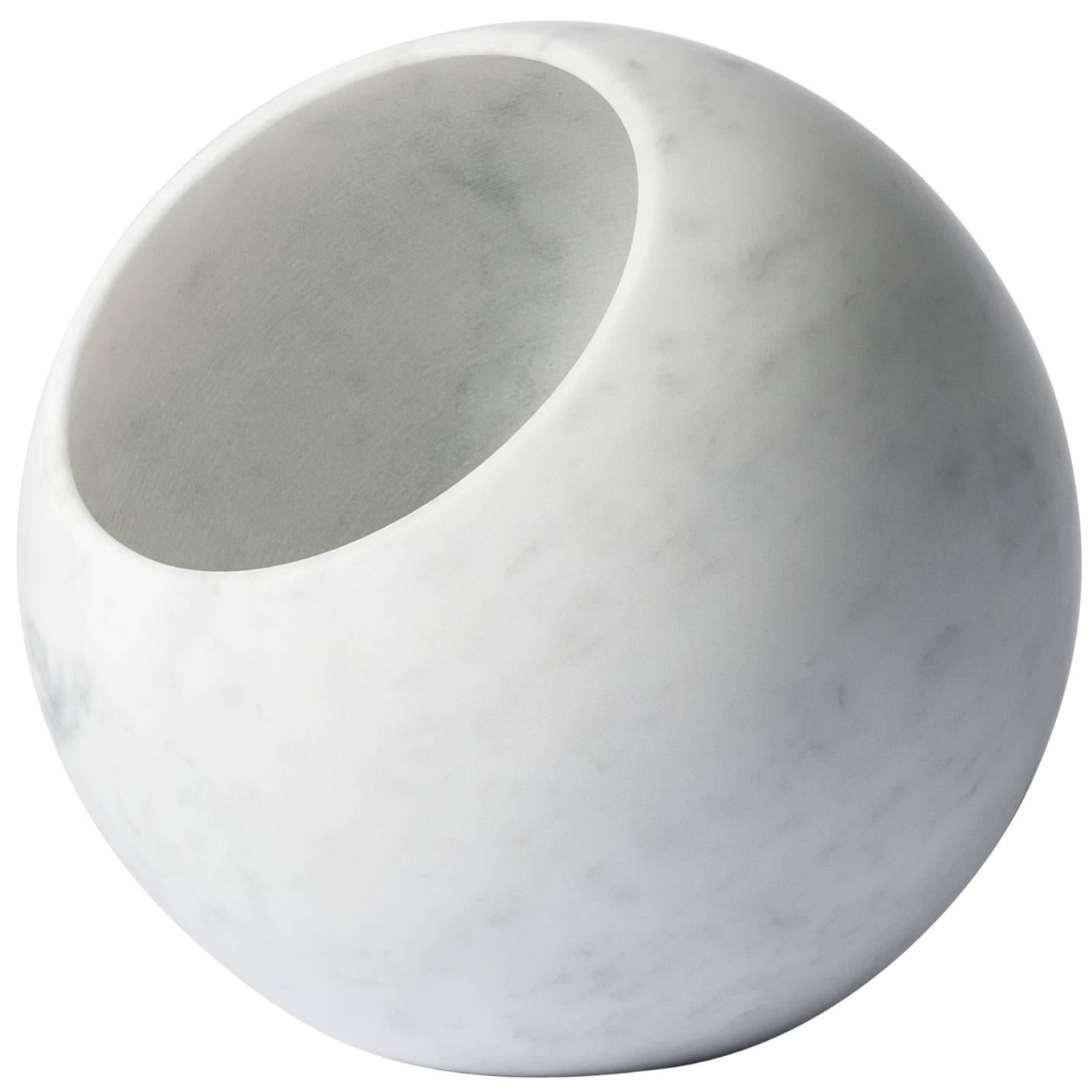 Salvatori Urano Spherical Table Lamp 18 in Bianco Carrara Marble by Elisa Ossino For Sale
