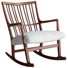 Hans Wegner 1940s Ml-33 Rocking Chair in Teak and Lambswool for Mikael Laursen