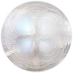 'Coquilles No 3', Art Deco Opalescent Glass Plate by Rene Lalique