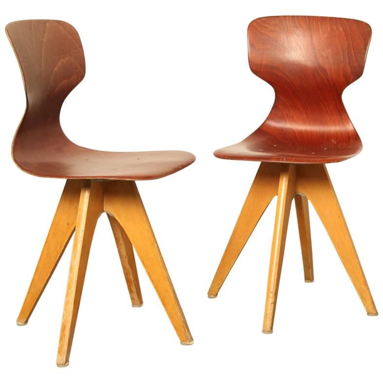 Pair of School chair ‘Schulmöbel’ by Adam Stegner made by Pagholz Flötotto For Sale