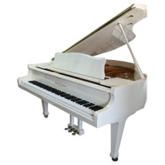 Vintage White Gloss Baby Grand Piano 1996 Kohler & Campbell Mint Showroom Condition