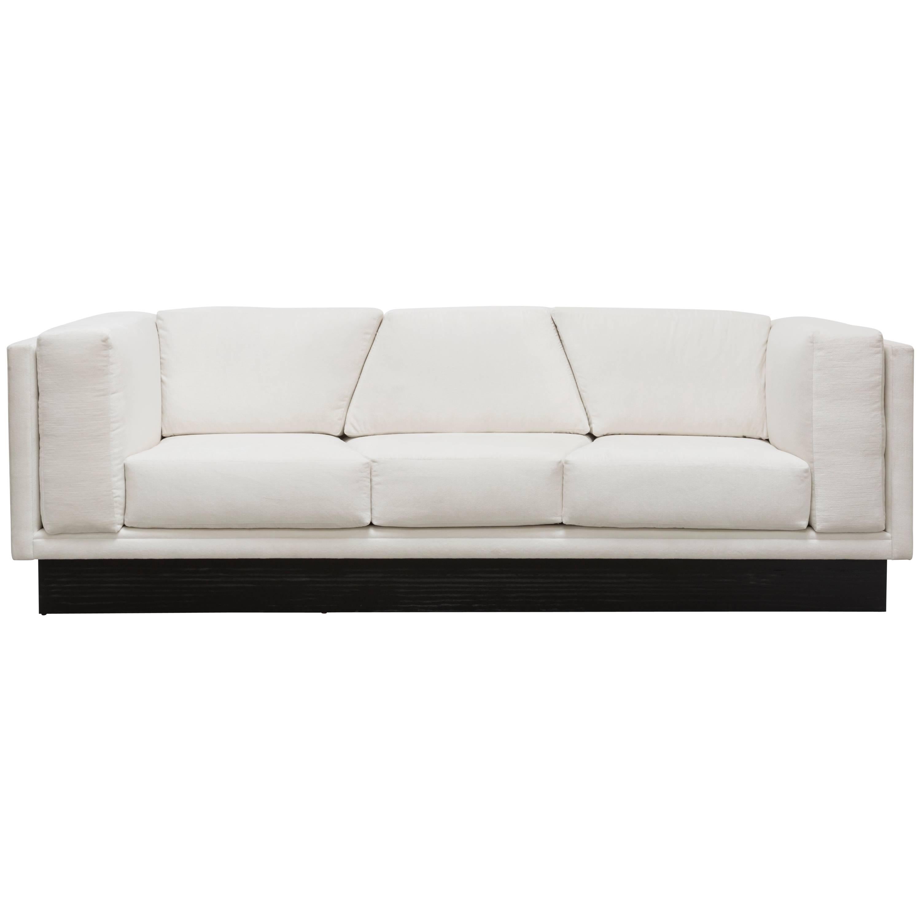 NUAGE SOFA - Modernes asymmetrisches Sofa aus antikem Samt 