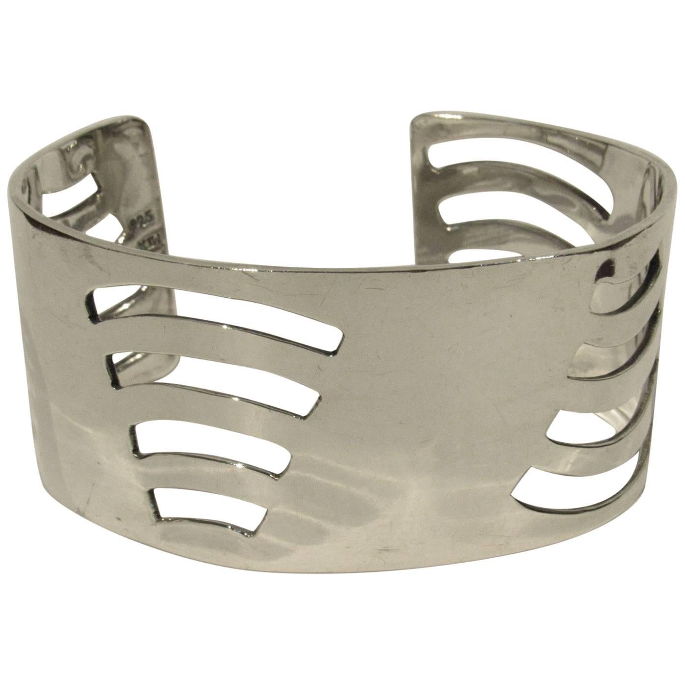 Mid-Century Modern Mexican Sterling Silver Cuff For Sale