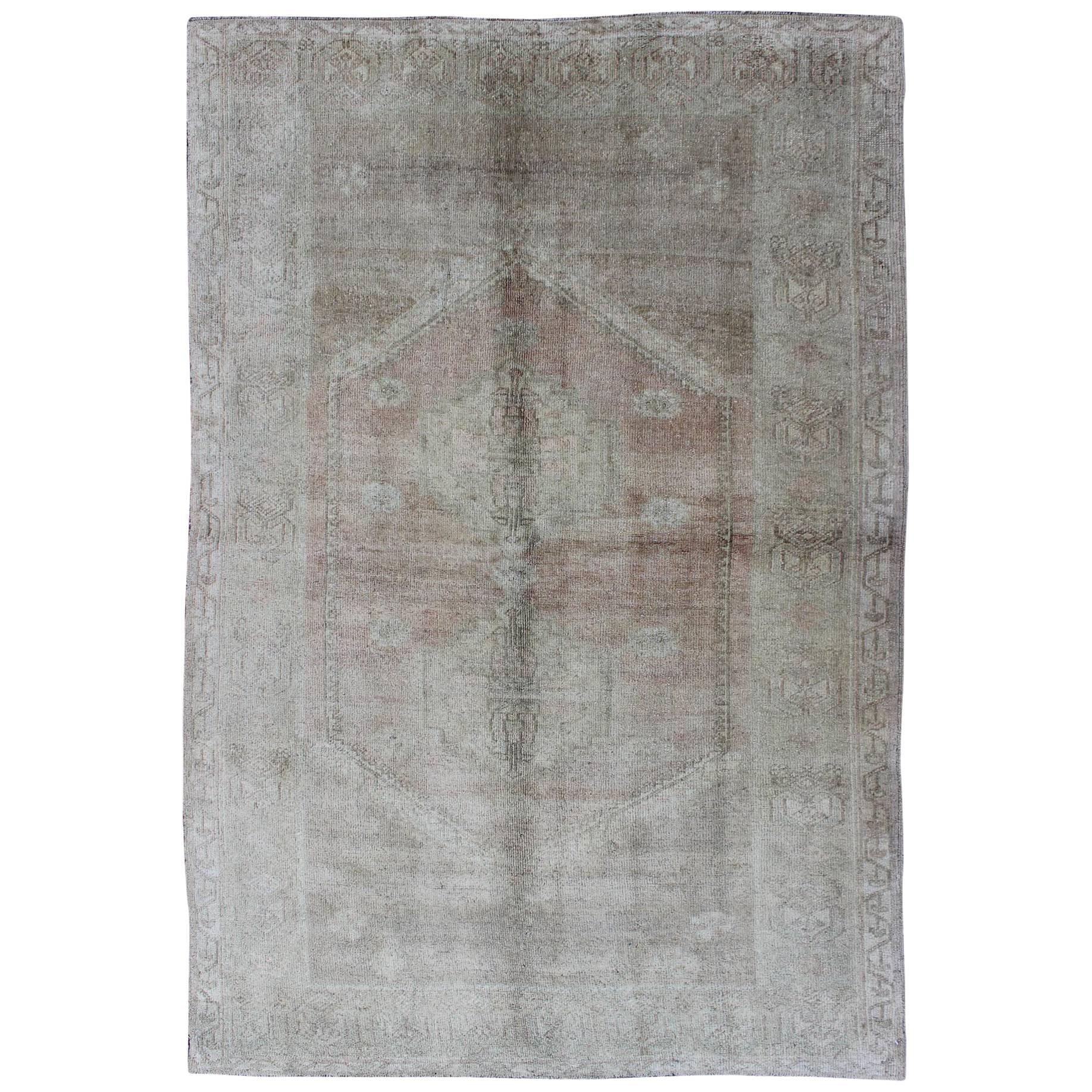 Faded Vintage Turkish Oushak Rug with Central Medallion in Gray and Berry