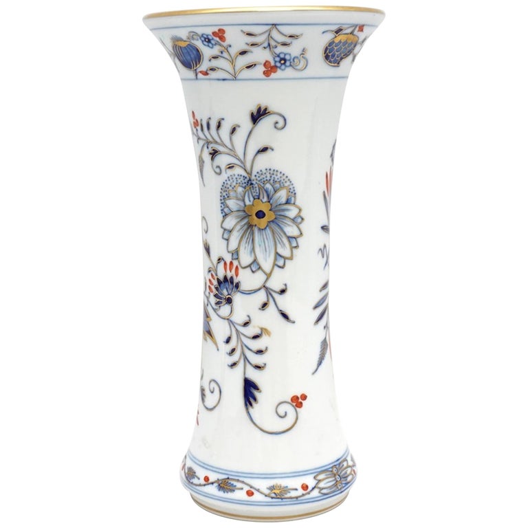 Early 20th Century Meissen Porcelain Vase At 1stdibs