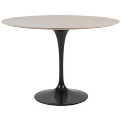 Knoll Saarinen Pedestal Table