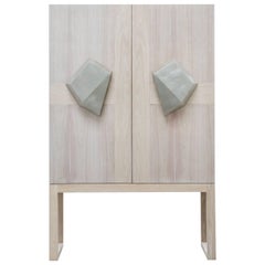 COUER CABINET - Modern Cabinet with Bleached Oak and Walnut Doors