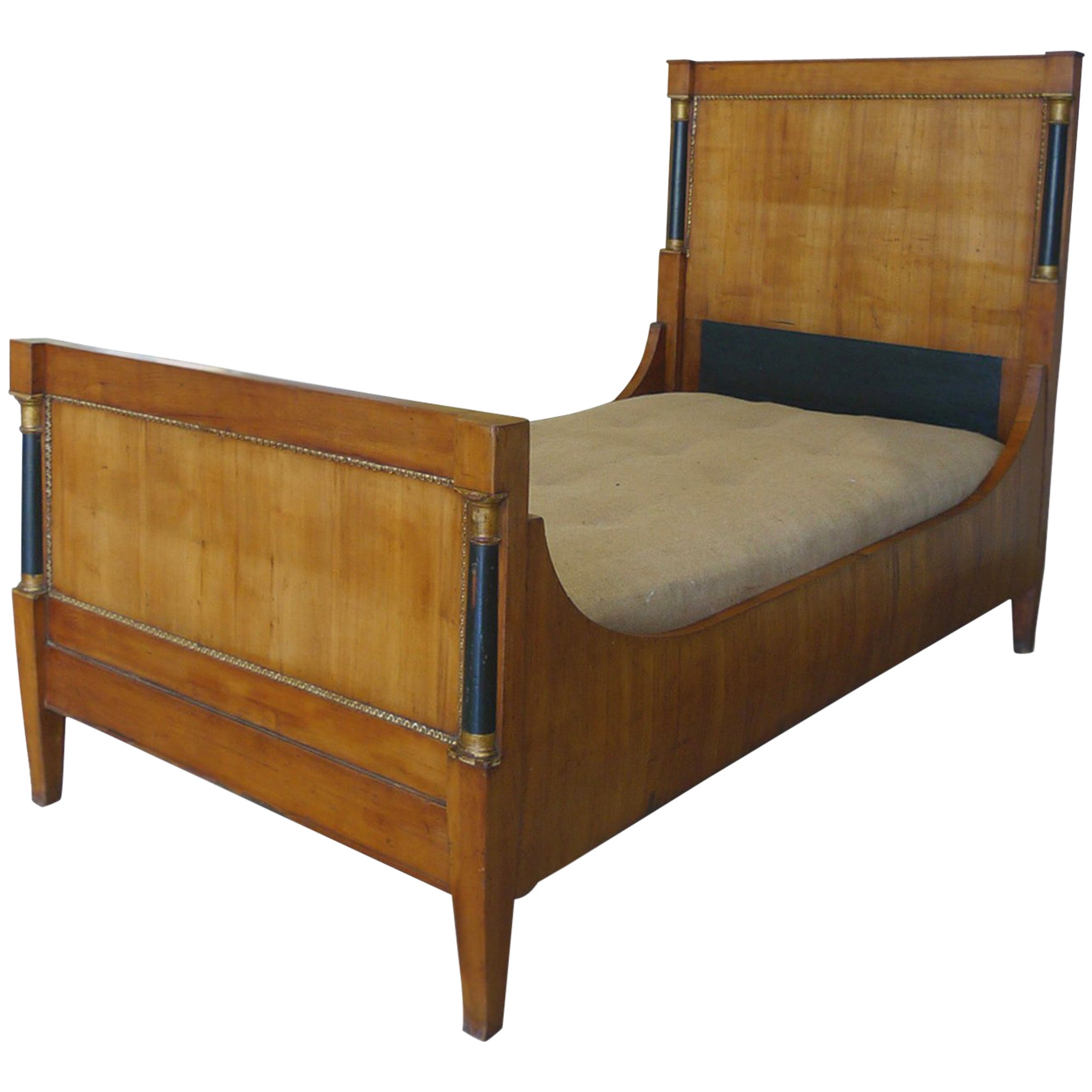 Early 19th Century Pair of Beds at 1stDibs