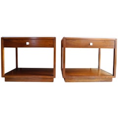 Mid-Century Modern Pair of Nightstands by Milo Baughman for Directional
