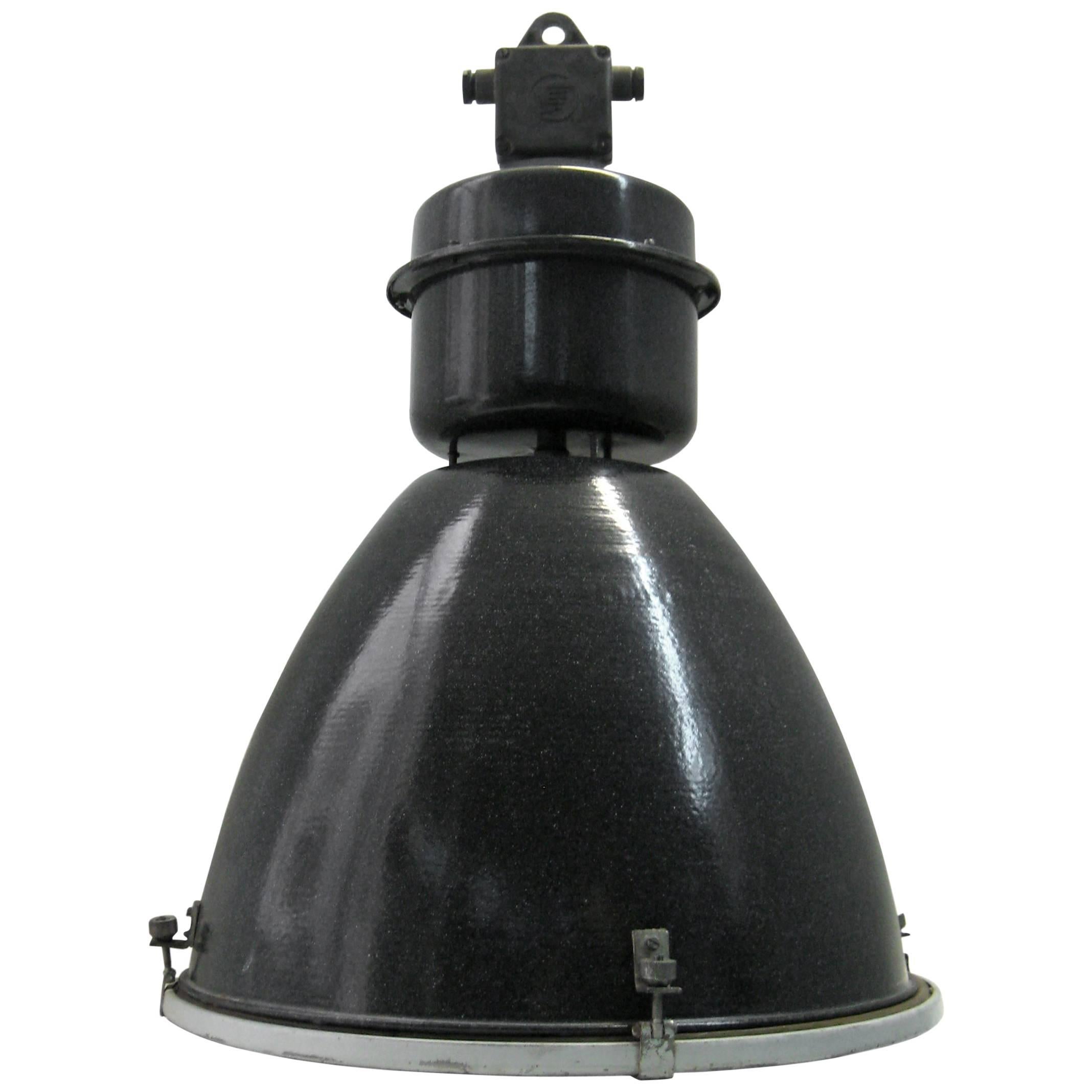 Large Black Enamel Vintage Industrial Clear Glass Pendant Lamps (60x)