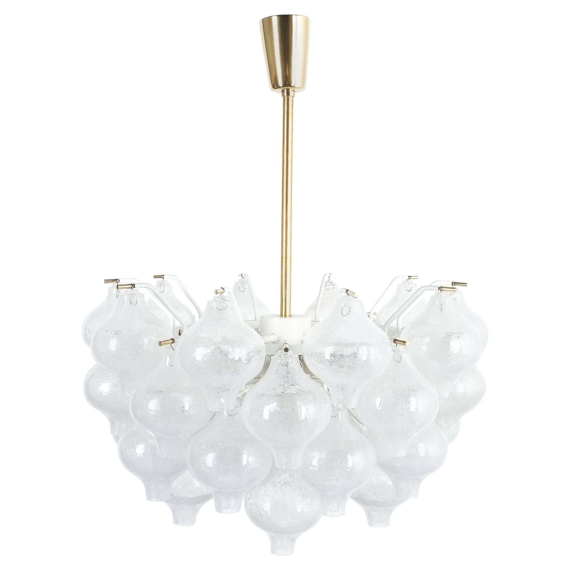 Refurbished J.T. Kalmar Tulipan Foam Glass Chandelier Lamp, Austria, 1960