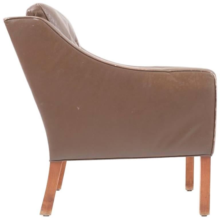 Leather Lounge Chair 2207 by Børge Mogensen For Sale