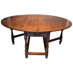 Gateleg-Tisch aus Mahagoni des 18. Jahrhunderts von außergewöhnlich großer Größe